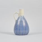 1057 1075 VASE